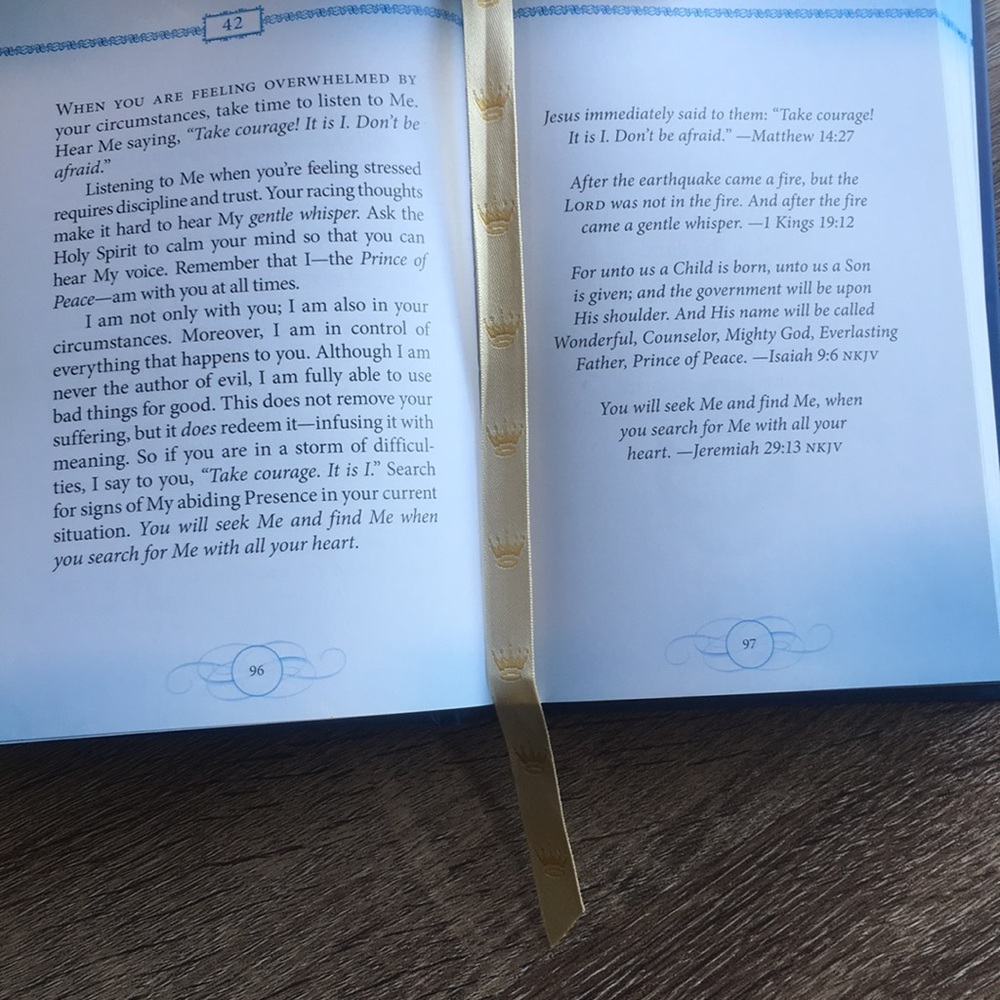 Devotion book - Picture 2 of 4